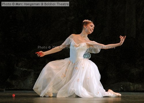 Krysanova, Bolshoi Ballet, photo (c) Marc Haegeman